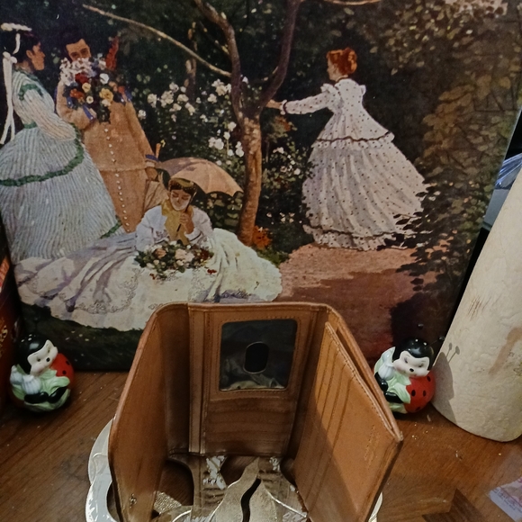 👜👛Rare Vintage Montana Silversmith Wallet,Embossed✨️Genuine Leather.👖 - Picture 4 of 16